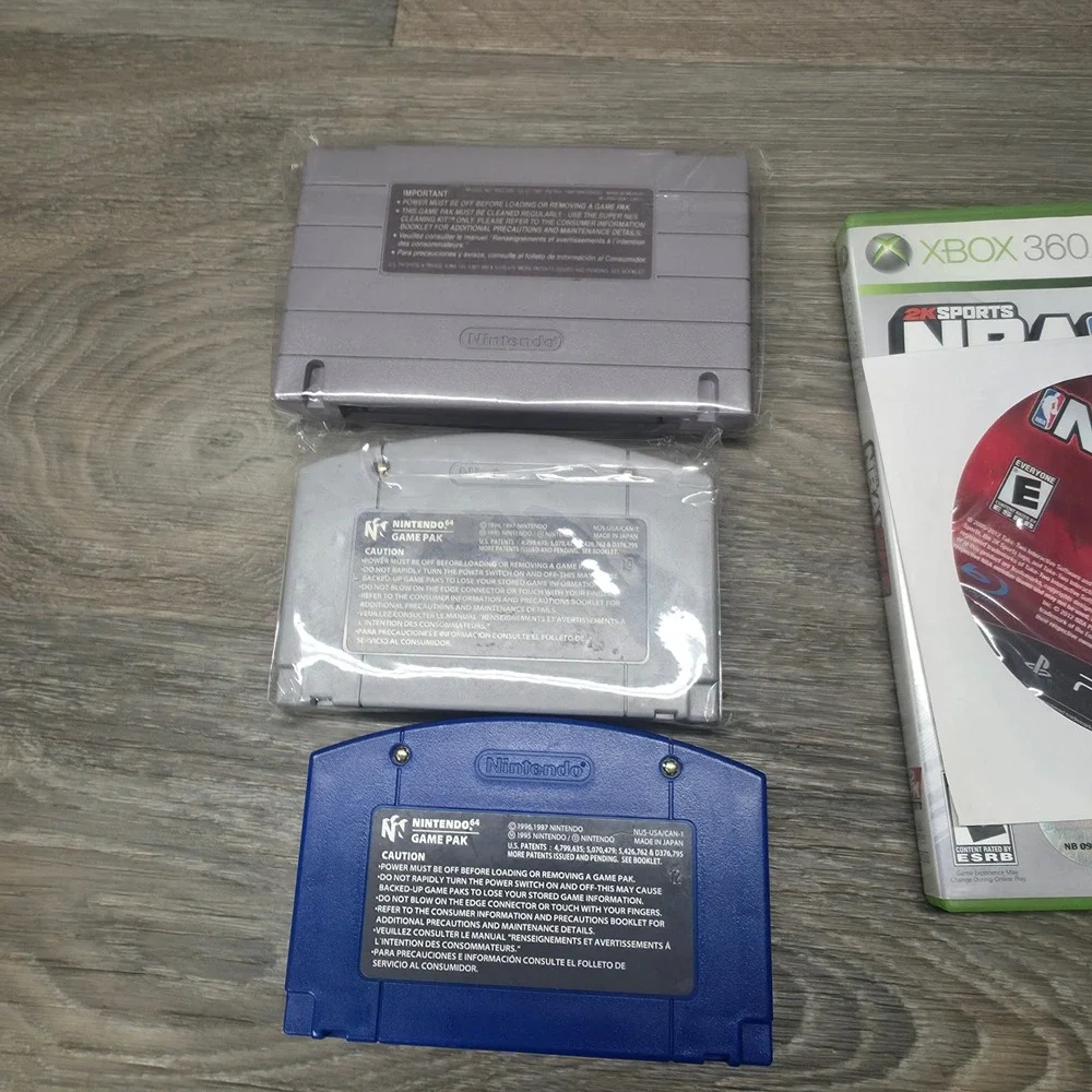 Madden NBA Video Game Bundle Lot 5 Madden 96 99 2001 NBA 2K8 2K13‎ - Xbox SNES
